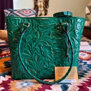 Patricia Nash Adeline Tote. Soft Green Leather New with Tag